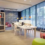 East Side By Ihg Hotel Berlin
