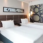 East Side By Ihg Hotel 4*