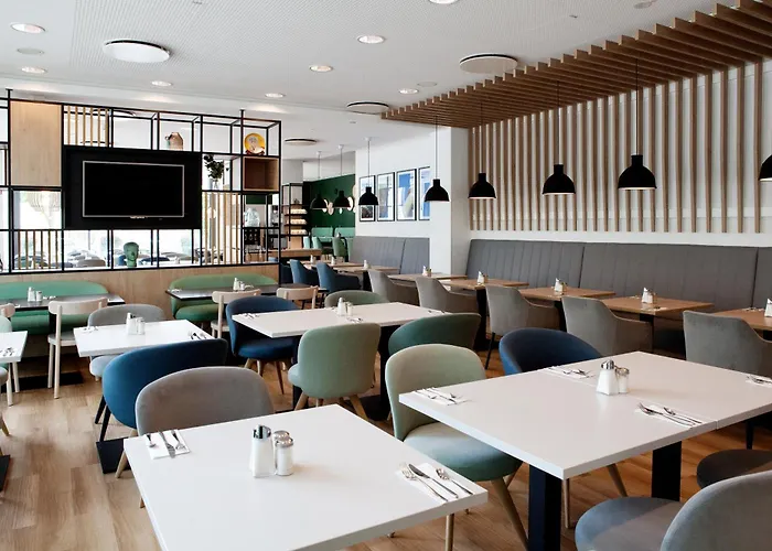 Hotel East Side By Ihg