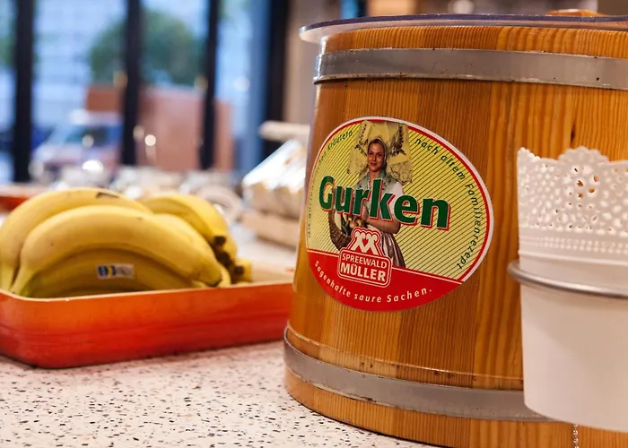 Hotel East Side By Ihg 4*