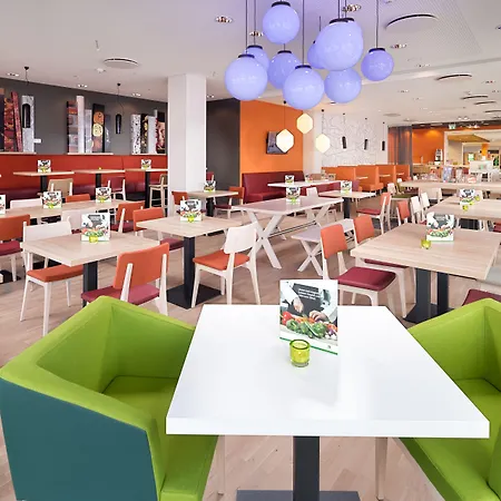 East Side By Ihg Berlijn