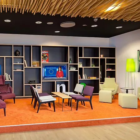Hotel East Side By Ihg