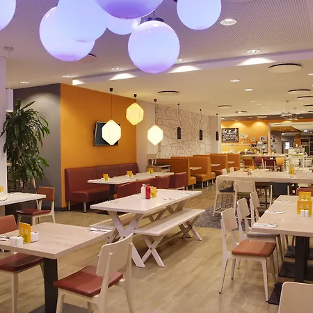 East Side By Ihg Hotel Berlin