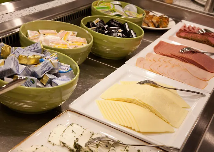 East Side By Ihg Hotel 4*