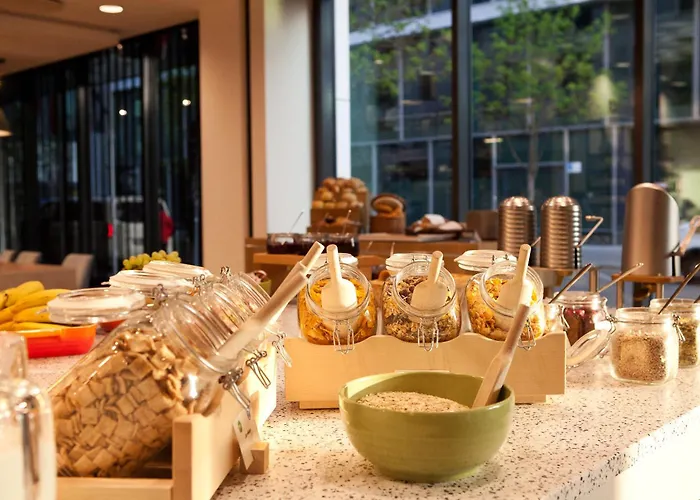 Hotel East Side By Ihg