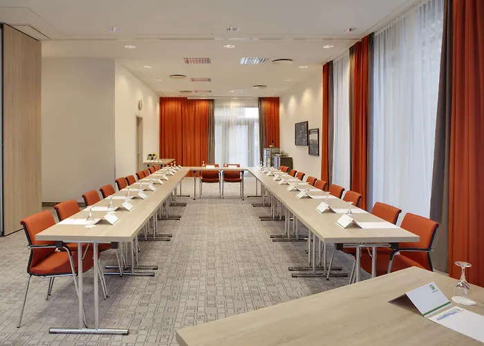 Hotel East Side By Ihg