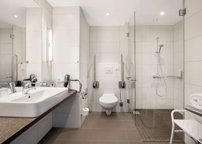 Hotel East Side By Ihg Berlijn